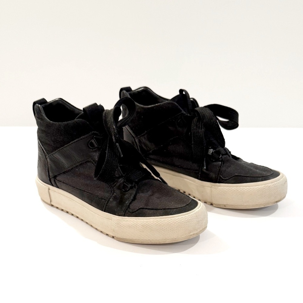 Frye Women’s Gia Lug Trail High-Top Sneakers - Picture 15 of 16